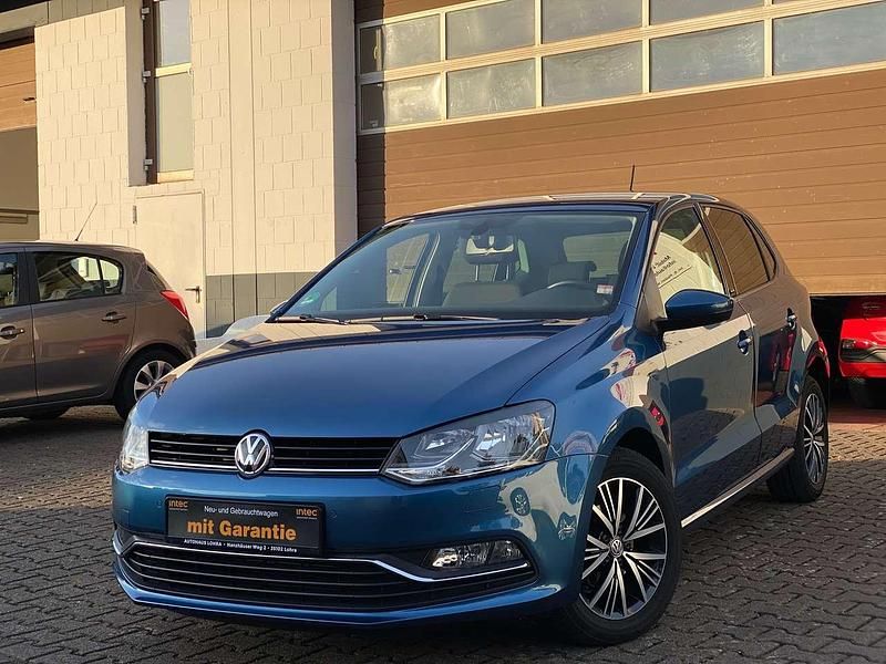 Blue silk Gebraucht 2016 VW Polo Allstar Kleinwagen | 12.800 € (Etwas zu teuer) - Bild 1/4