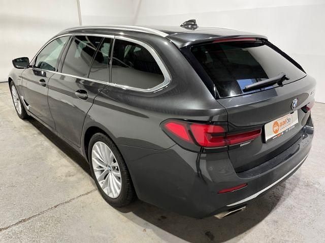 Gebraucht BMW 530e Luxury Line 292 PS (214 kW) 2021 Grau Kombi