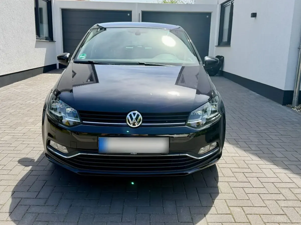 Używany VW Polo Allstar 90 KM (66 kW) 2016 Czarny Hatchback