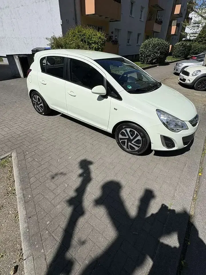 Gebraucht Opel Corsa Active 95 PS (69 kW) 2013 Kleinwagen