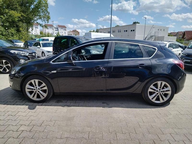 Schwarz Gebraucht 2010 Opel Astra Sport Limousine | 3.200 € (Fairer Preis) - Bild 1/4