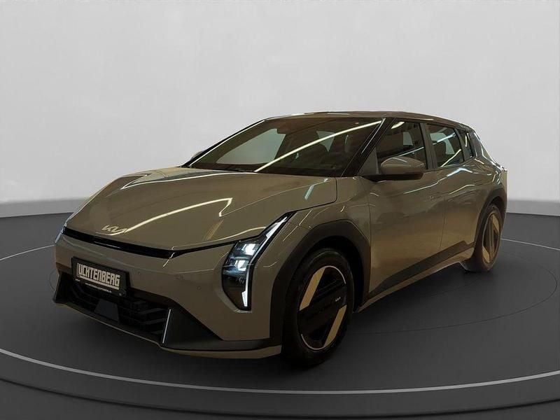 Neu Kia EV4 Earth 150 kW (204 PS) 2026 Grau Limousine