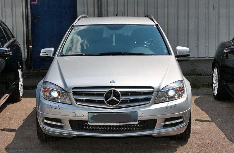Gebraucht Mercedes 250 Avantgarde 204 PS (150 kW) 2010 Silber Kombi