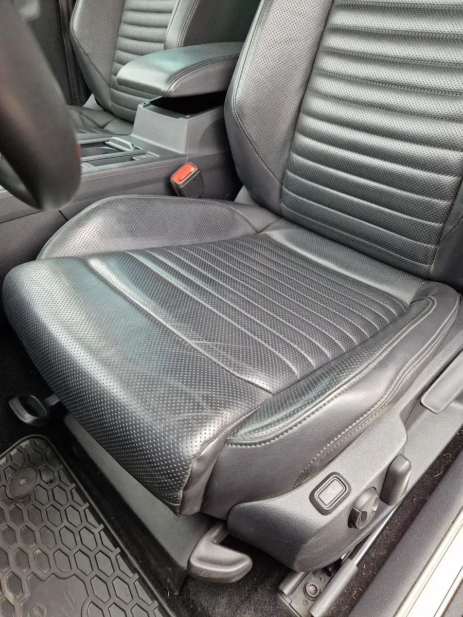 Gebraucht VW Passat 190 PS (139 kW) 2019 Blau Kombi