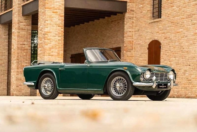 Gebraucht Triumph TR4 101 PS (74 kW) 1964 British racing green Cabrio