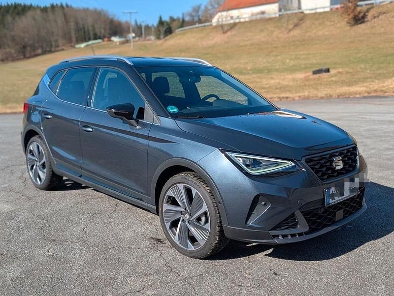 Gebraucht Seat Arona FR 116 PS (85 kW) 2025 Grau SUV