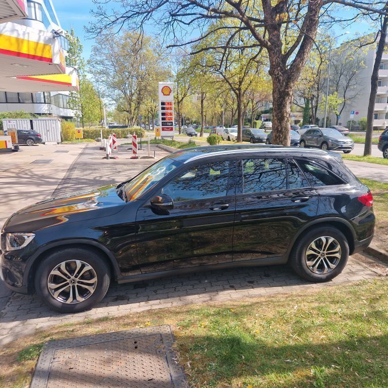 Gebraucht Mercedes GLC220 170 PS (125 kW) 2017 Schwarz SUV