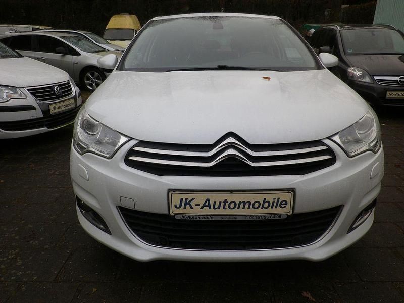 Gebraucht Citroën C4 Shine 150 PS (110 kW) 2016 Weiß Limousine