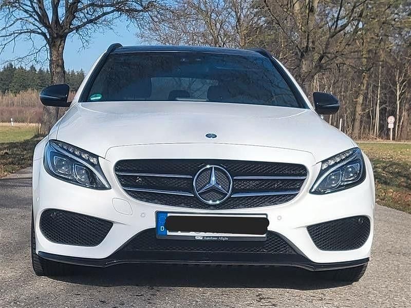 Gebraucht Mercedes C220 AMG line 170 PS (125 kW) 2016 Weiß Limousine