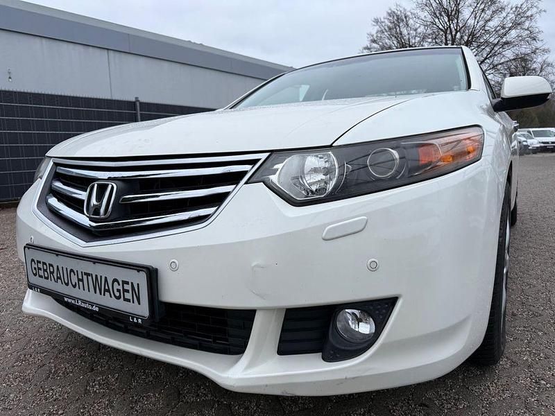 Gebraucht Honda Accord Executive 201 PS (147 kW) 2010 Weiß Limousine