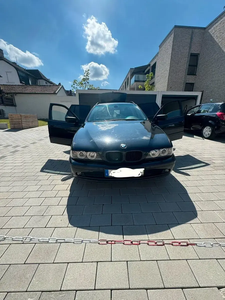 Gebraucht BMW 520 170 PS (125 kW) 2002 Schwarz Kombi