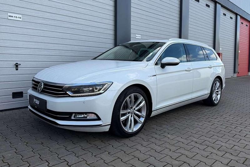 Gebraucht VW Passat 280 PS (205 kW) 2018 Weiß Kombi