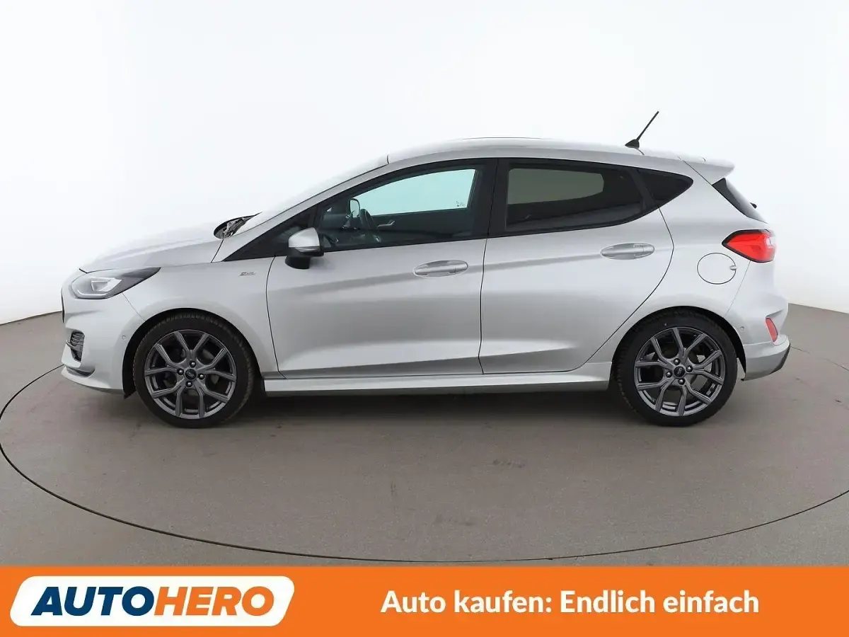 Gebraucht Ford Fiesta ST-Line 101 PS (74 kW) 2023 Silber Kleinwagen