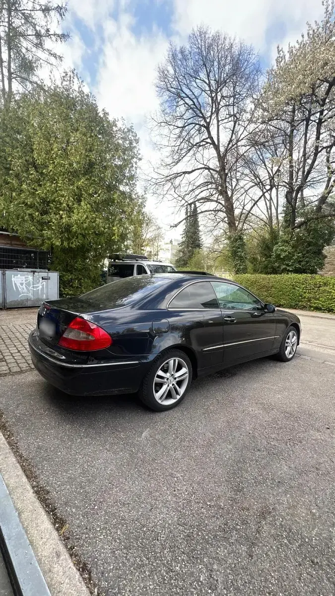 Gebraucht Mercedes CLK200 163 PS (119 kW) 2007 Schwarz Coupé