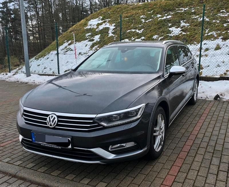 Gebraucht VW Passat Alltrack 240 PS (176 kW) 2017 Grau Kombi