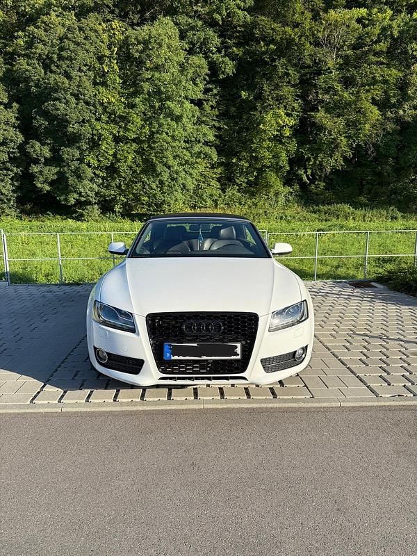 Gebraucht Audi A5 Cabriolet Comfort 179 PS (131 kW) 2011 Weiß Cabrio