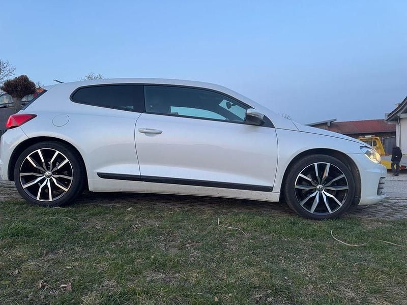 Gebraucht VW Scirocco Sport 179 PS (131 kW) 2014 Weiß Coupé