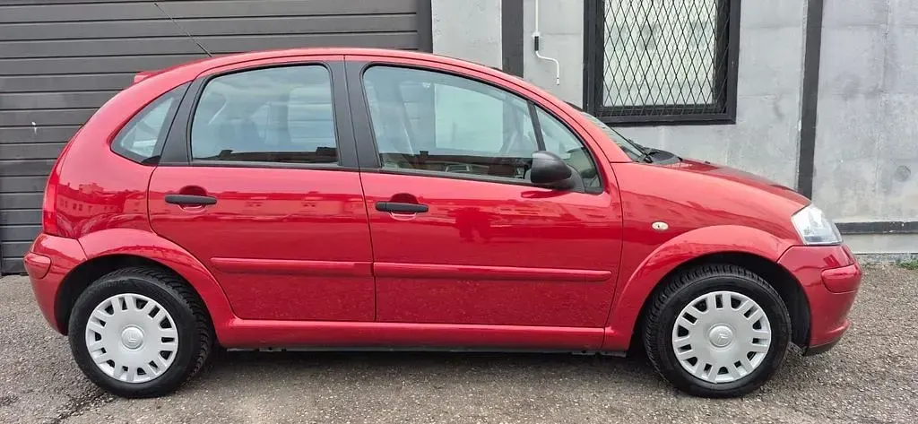 Gebraucht Citroën C3 Comfort 73 PS (53 kW) 2005 Rot Limousine