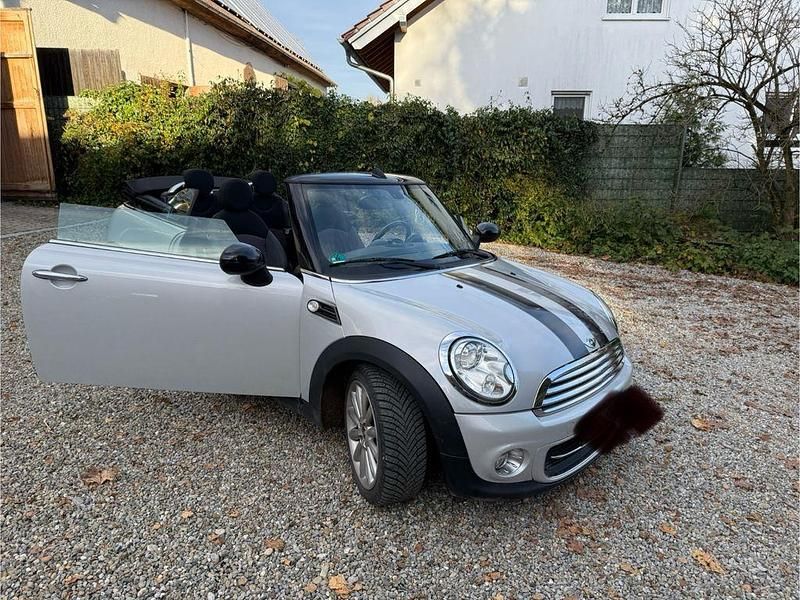Silber Gebraucht 2011 Mini Cooper Kleinwagen | 5.600 € (Guter Preis) - Bild 1/4