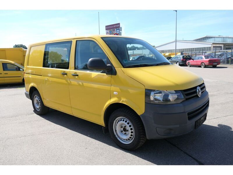 Gebraucht VW T5 84 PS (61 kW) 2011 Ginstergelb r1032 Van