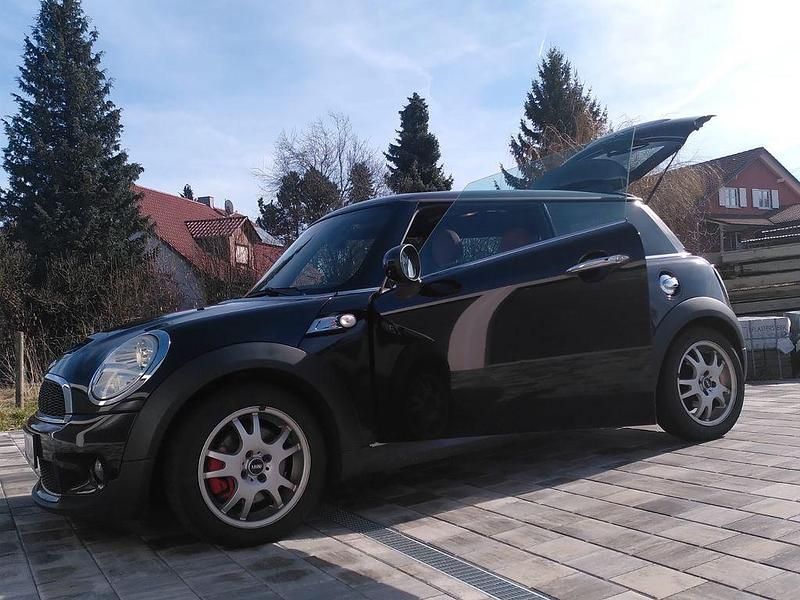 Gebraucht Mini Cooper S 174 PS (127 kW) 2009 Schwarz Kleinwagen