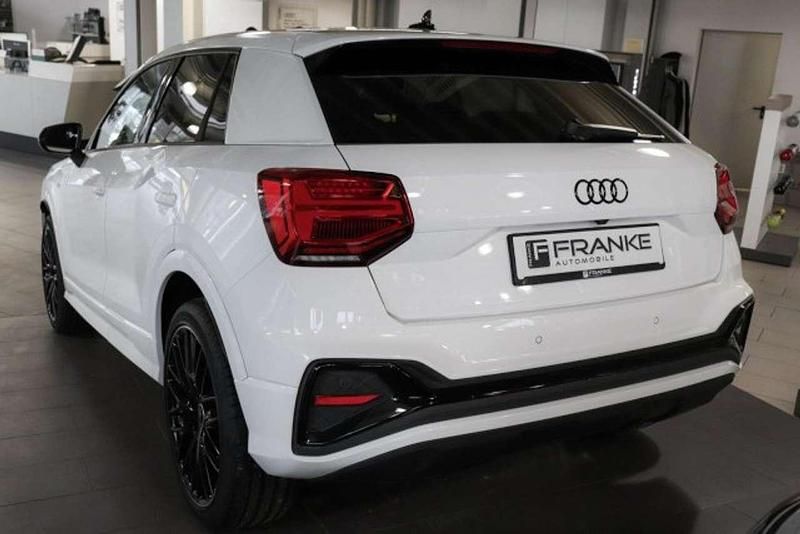 Gebraucht Audi Q2 S-Line 150 PS (110 kW) 2025 Arkonaweiß SUV