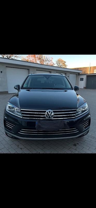 Gebraucht VW Touareg 262 PS (192 kW) 2015 Schwarz SUV