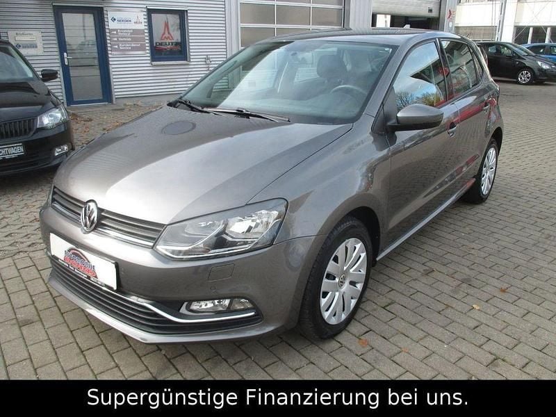 Grau Gebraucht 2017 VW Polo Comfortline Limousine | 10.990 € (Guter Preis) - Bild 1/4
