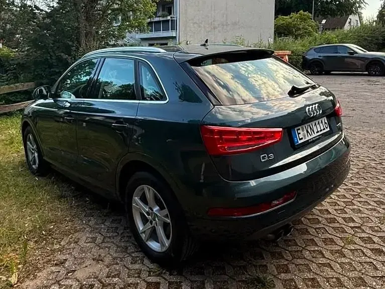 Gebraucht Audi Q3 Sport 125 PS (91 kW) 2018 Grün SUV