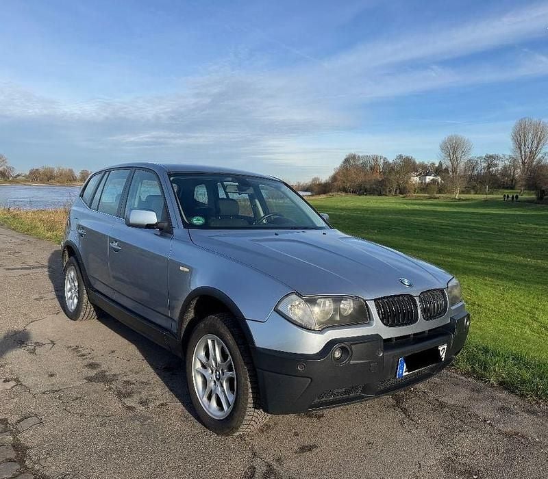 Blau Gebraucht 2005 BMW X3 SUV | 4.000 € (Superpreis) - Bild 1/4