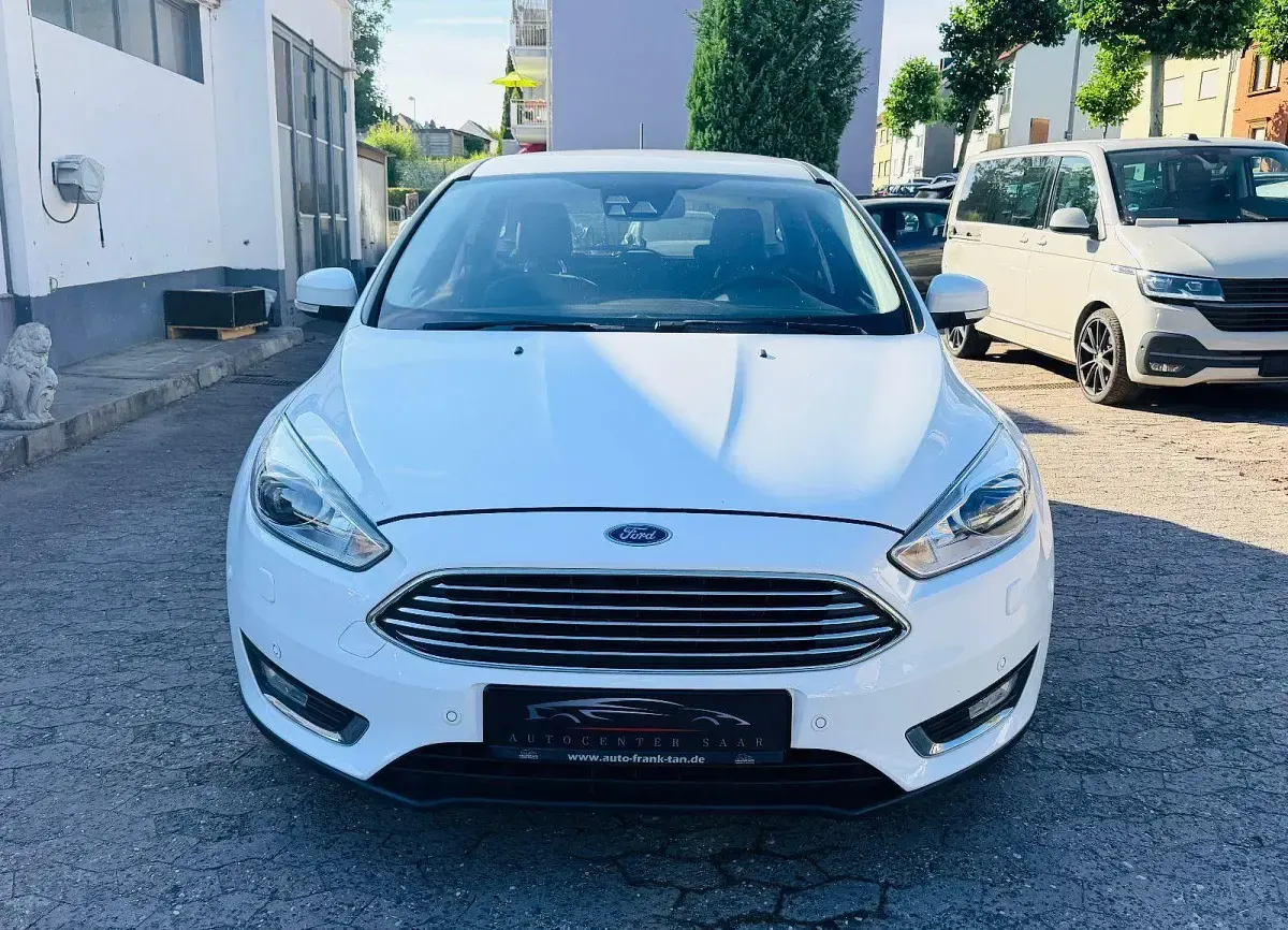 Gebraucht Ford Focus Titanium 150 PS (110 kW) 2017 Weiß Kombi