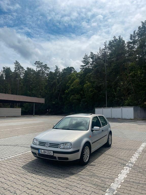 Silber Gebraucht 1999 VW Golf IV Limousine | 3.750 € (Teuer) - Bild 1/4