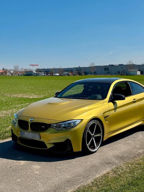 Gebraucht BMW M4 M Performance 431 PS (317 kW) 2015 Gelb Coupé