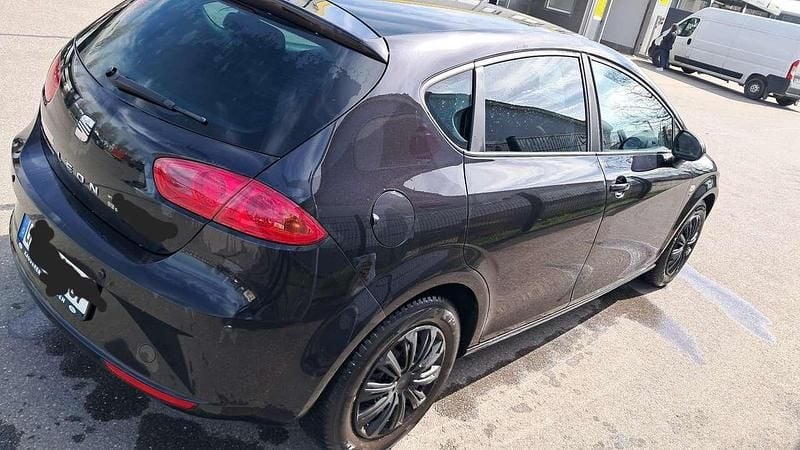 Gebraucht Seat Leon Reference 125 PS (91 kW) 2010 Kleinwagen