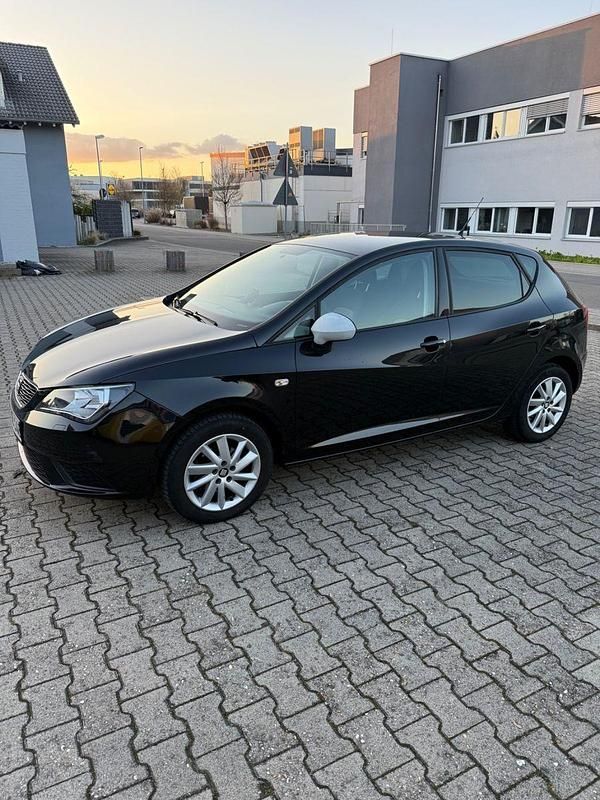 Gebraucht Seat Ibiza Reference 105 PS (77 kW) 2014 Schwarz Kleinwagen