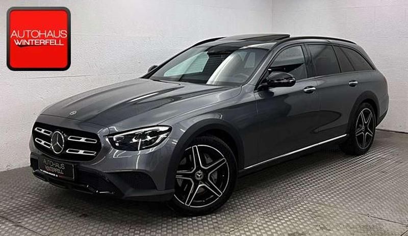 Selenitgrau Gebraucht 2021 Mercedes E220 AMG Kombi | 36.400 € (Etwas zu teuer) - Bild 1/4