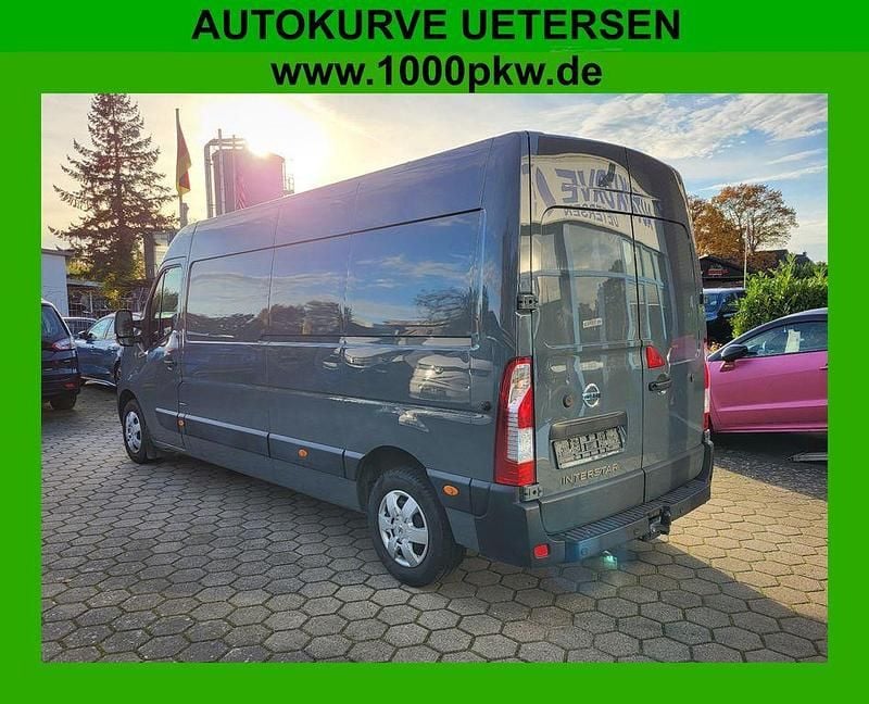 Gebraucht Nissan Interstar 136 PS (100 kW) 2022 Grau Van