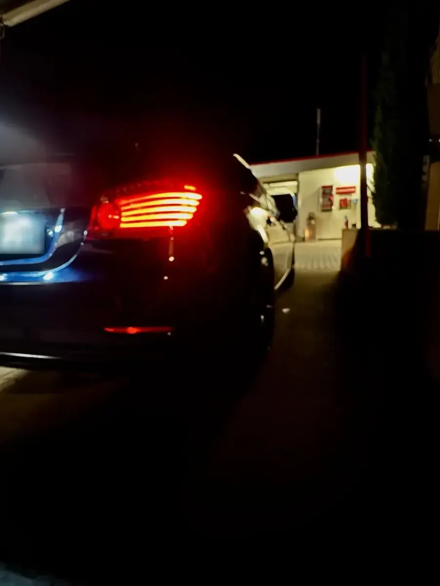 Gebraucht BMW 530 272 PS (200 kW) 2008 Blau Limousine