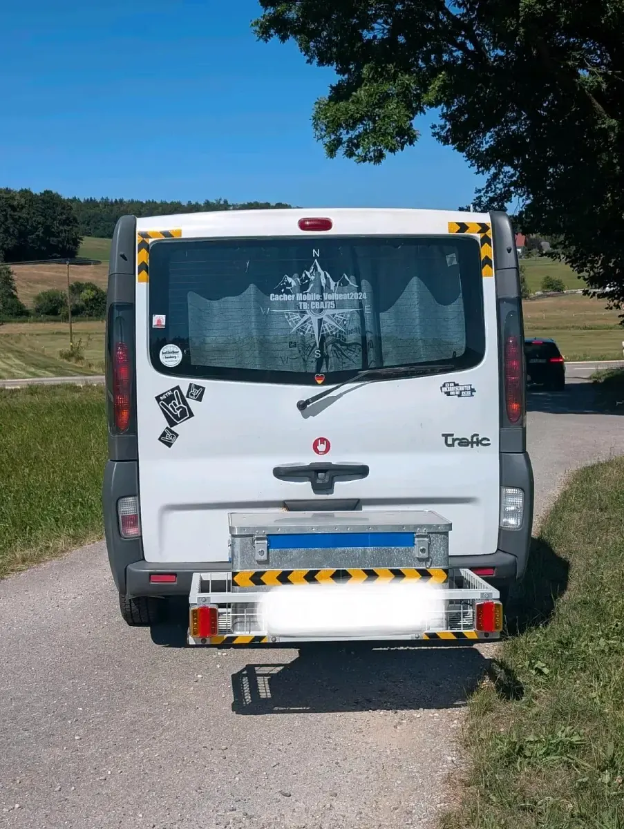 Gebraucht Renault Trafic 82 PS (60 kW) 2005 Weiß Van / Kleinbus