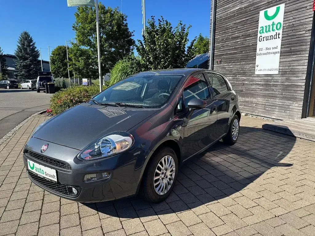 Gebraucht Fiat Punto Mystyle 69 PS (50 kW) 2017 Grau Kleinwagen