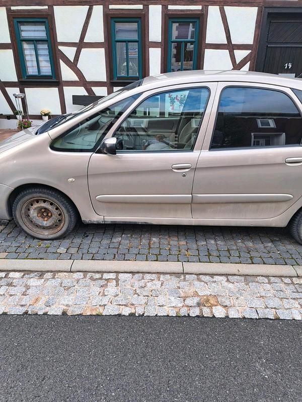 Gebraucht 2005 Citroën Xsara SUV | 2.200 € - Bild 1/4