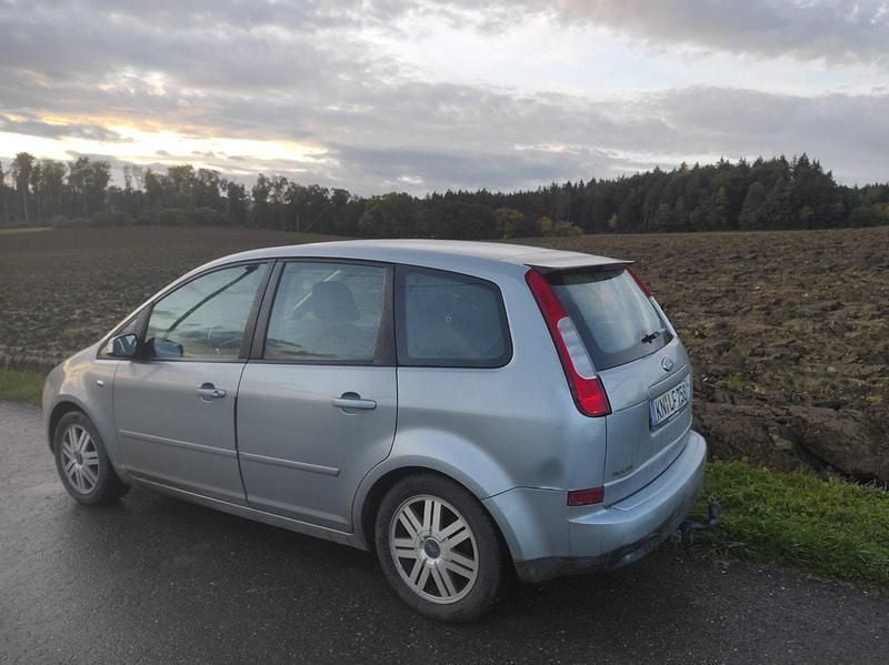 Gebraucht Ford C-MAX Ghia 125 PS (91 kW) 2004 Silber Van / Kleinbus