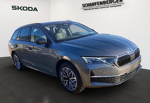 Neu Skoda Octavia RS 200 PS (147 kW) 2026 Grau Kombi