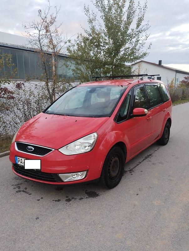 Rot Gebraucht 2008 Ford Galaxy Van / Kleinbus | 2.250 € (Superpreis) - Bild 1/4