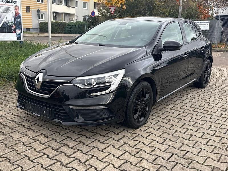 Schwarz Gebraucht 2017 Renault Mégane IV Play Limousine | 5.999 € (Etwas zu teuer) - Bild 1/4