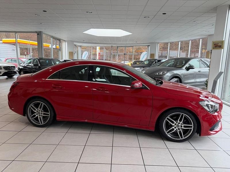 Gebraucht Mercedes CLA200 AMG line 136 PS (100 kW) 2018 Rot Limousine