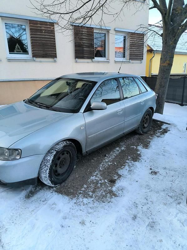 Gebraucht Audi A3 150 PS (110 kW) 2002 Blau Kleinwagen