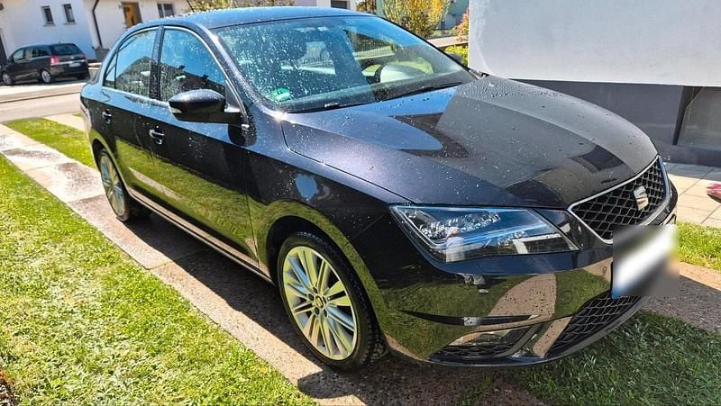 Second-hand Seat Toledo 110 CP (80 kW) 2017 Negru Hatchback