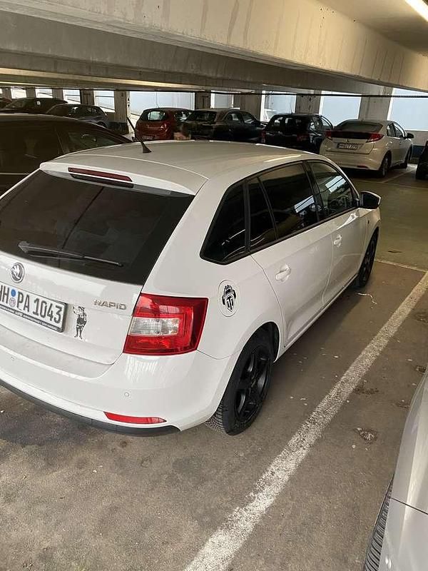 Gebraucht Skoda Rapid Active 105 PS (77 kW) 2013 Kombi