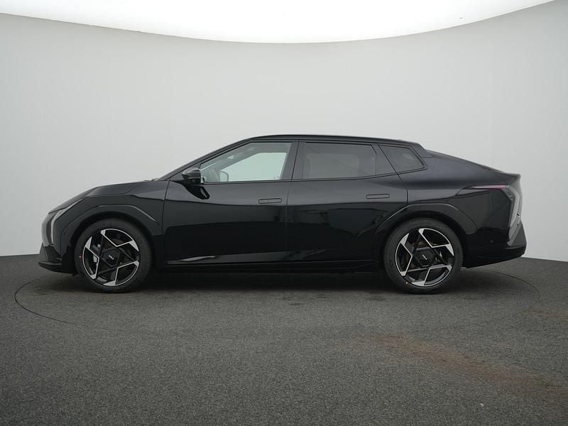 Gebraucht Kia EV4 150 kW (204 PS) 2025 Auroraschwarz metallic Kleinwagen